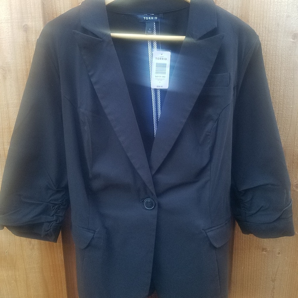 Torrid Blazer NWT Size 1 Black